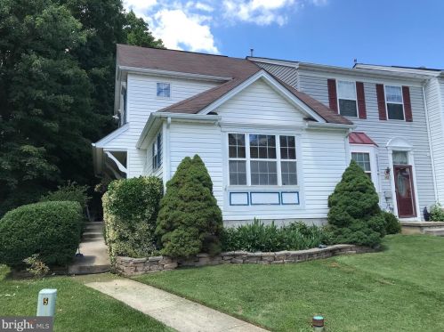 340 Woodland Green Ct, Aberdeen MD  21001-2946 exterior