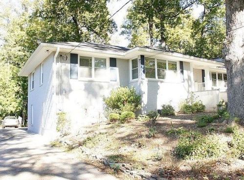 1216 Beech Haven Rd, Atlanta GA  30324-3806 exterior