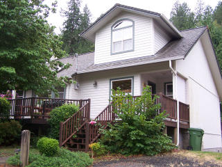 88046 Riverview Ave, Mapleton, OR 97453-7510