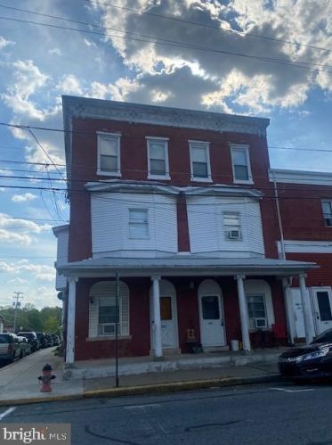 400 Main St, New Schaefferstown, PA 19506-9585