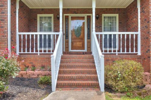 535 Tom Smith Rd, Lilburn, GA 30047-2149