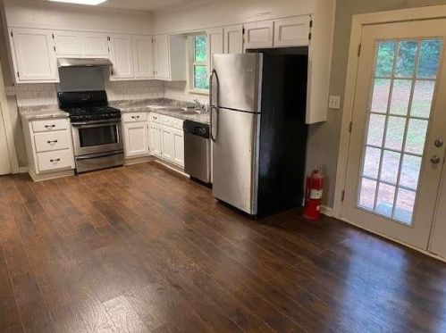 2854 Bretton Dr, Rex GA 30273-2016 exterior