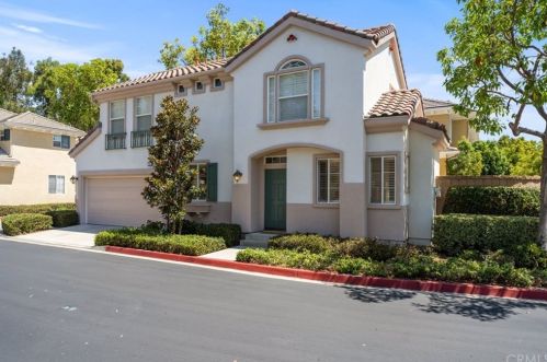 122 Cherrybrook Ln, Irvine CA  92618-3937 exterior