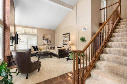 6270 Woodsboro Ave, Anaheim CA  92807-2347 exterior