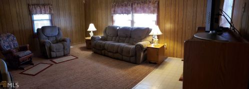 433 Collins Rd, Toccoa, GA 30577-3025