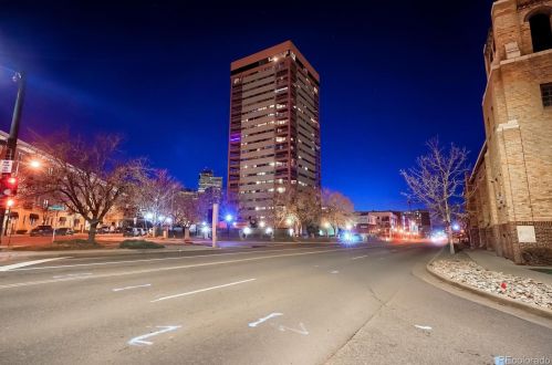100 Park Ave, Denver CO  80205-3279 exterior