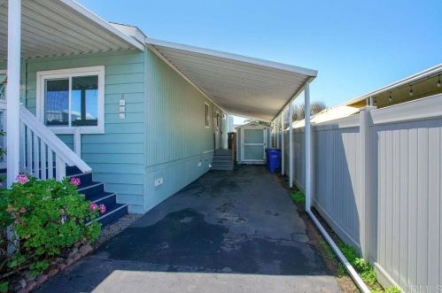 6550 Ponto Rd, Carlsbad, CA