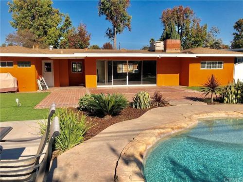 10902 Glencannon Dr, Whittier, CA 90606-1524