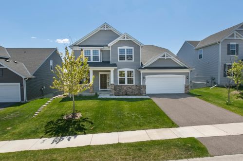 5535 Queensland Ln, Minneapolis, MN 55446