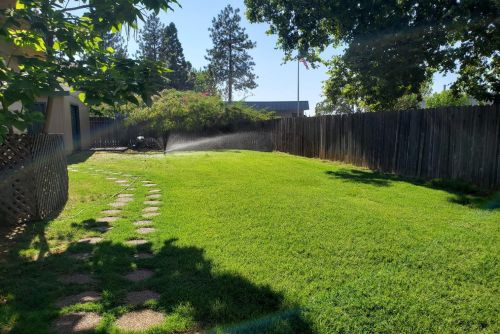 2315 Cottage Dr, Auburn, CA 95603-2728