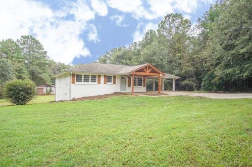 609 Stagecoach Rd, Stockbridge, GA 30281-1941