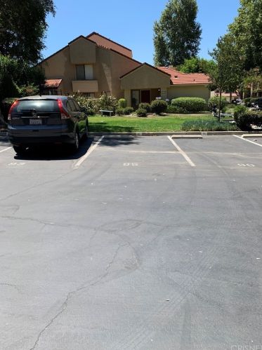 2304 Archwood Ln, Simi Valley CA  93063-5008 exterior