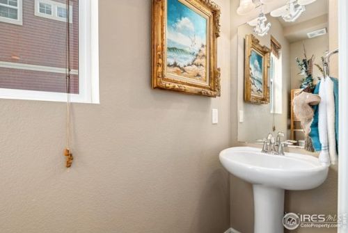 4927 Saddlewood Cir, Loveland CO 80534-8219 exterior