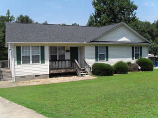 116 Smokey Pt, Athens, GA 30601-1012