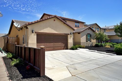 1435 Verde Mesa Way, Madera, CA 93638-9381