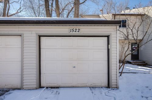 1522 Aspen Dr, Saint Paul MN  55122-1305 exterior