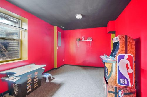6218 Lilac Dr, Minneapolis MN  55430-2249 exterior