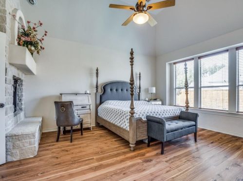 2507 Gln Morris Rd, Carrollton TX 75007-1916 exterior