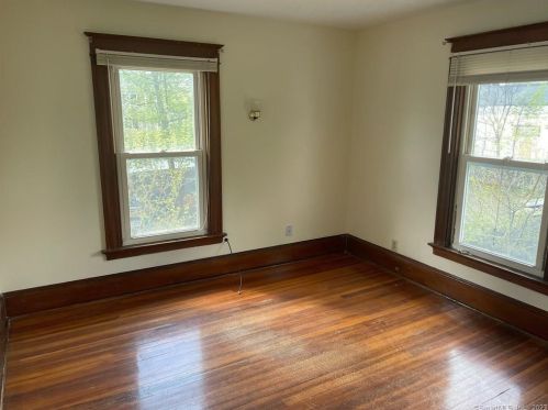 19 Eden Ave, Southington CT  06489-4511 exterior