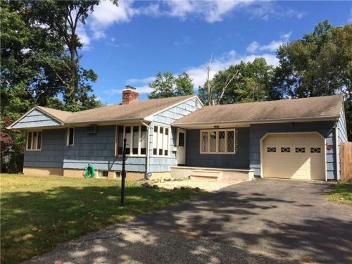 415 High St, Green Brook, NJ 08812-1519