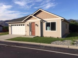 205 Village Dr, Manson, WA 98831-9018