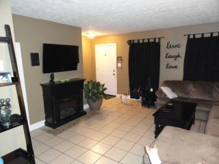204 Chalfont Ln, Athens, GA 30606-2004