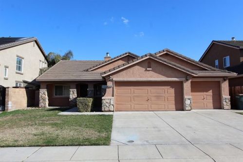 5808 Trailwood Dr, Salida, CA 95368-9429