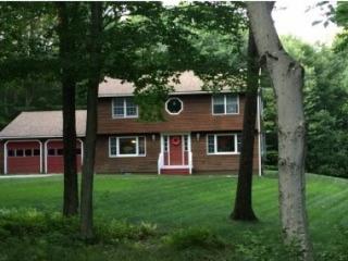 62 Drew Dr, Wakefield, NH 03887-6301