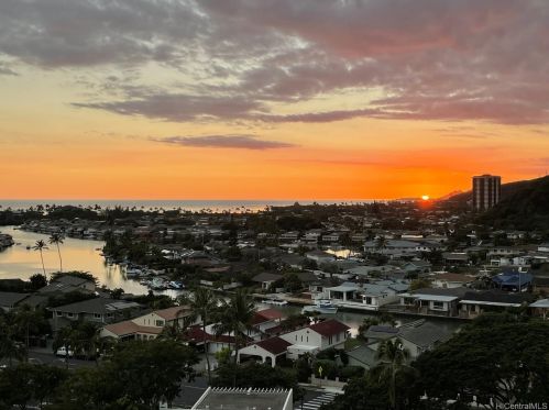 6770 Hawaii Kai Dr, Honolulu HI  96825-1567 exterior