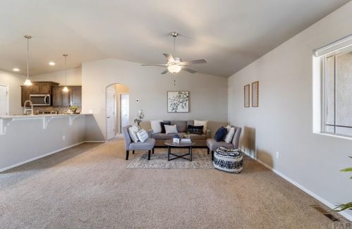 658 Mcclave Dr, Pueblo CO  81007-2126 exterior