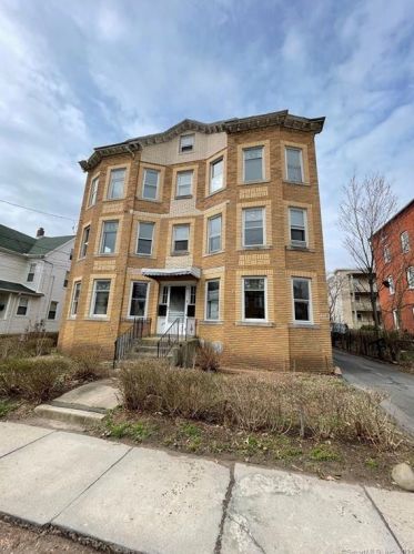 308 High St, New Britain, CT 06051-1077