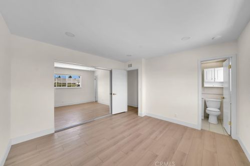 5771 Heil Ave, Huntington Beach CA  92649-3771 exterior