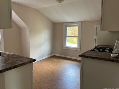 146 Washington Ave, Torrington CT  06790-5168 exterior
