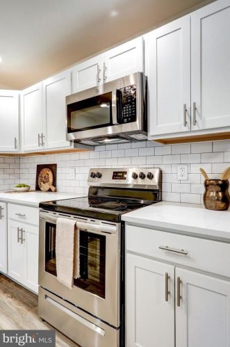 1509 Robert Rd, Lancaster PA  17601-5632 exterior