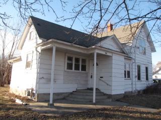 109 Williams St, Geneseo, IL 61254-2117