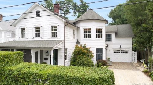 3 Pond St, Norwalk CT  06853-1404 exterior