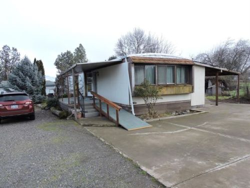 6411 Wagner Creek Rd, Talent, OR