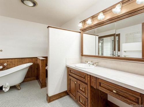 27946 Meadowlark Dr, Denver CO  80401-9747 exterior