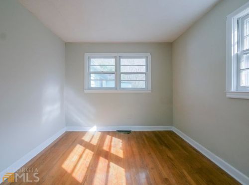 6602 Fielder Rd, Rex GA 30273-2021 exterior