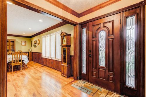 6749 Christina Marie Ln, Hazelwood, MO 63042-1205