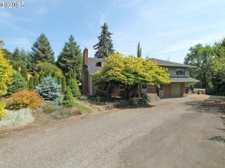 650 South Shore Rd, Portland, OR 97211-1161