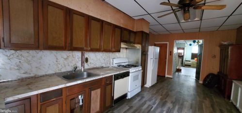 813 Jackson St, Philadelphia PA  19148-3107 exterior