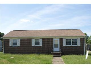 3916 Gloucester Dr, Hopewell, VA 23860-5339