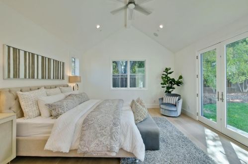 929 Russell Ave, Los Altos CA  94024-5061 exterior