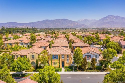 287 Cardinal Ln, Upland, CA 91786-7725