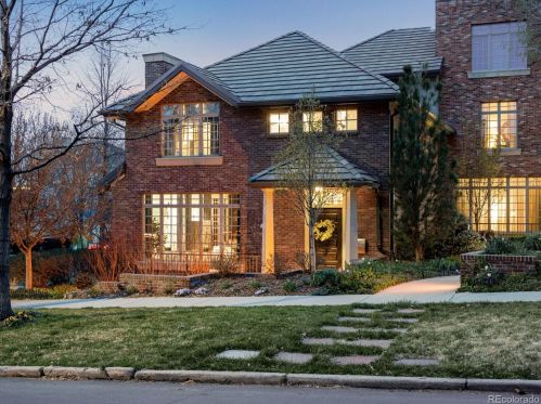 401 Adams St, Denver CO  80206-4410 exterior