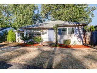 4755 Beech Dr, Beaverton, OR 97005-3416