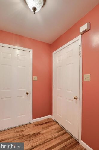 10 Townsend Ct, Lancaster PA  17603-6799 exterior