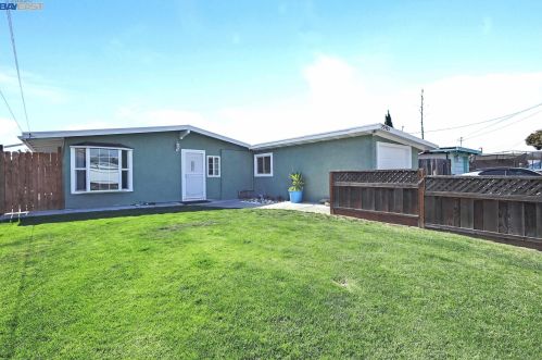 27925 Ormond Ave, Hayward, CA 94544-5058
