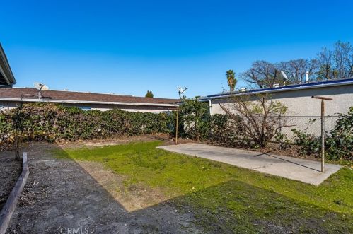 1102 West St, Anaheim CA  92801-2901 exterior